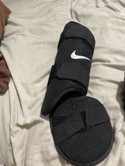 Nike leg guard