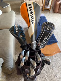 Left handed golf clubs