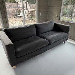 IKEA PÄRUP 3-Seat Sofa – Gunnared Dark Gray ($600 Retail)