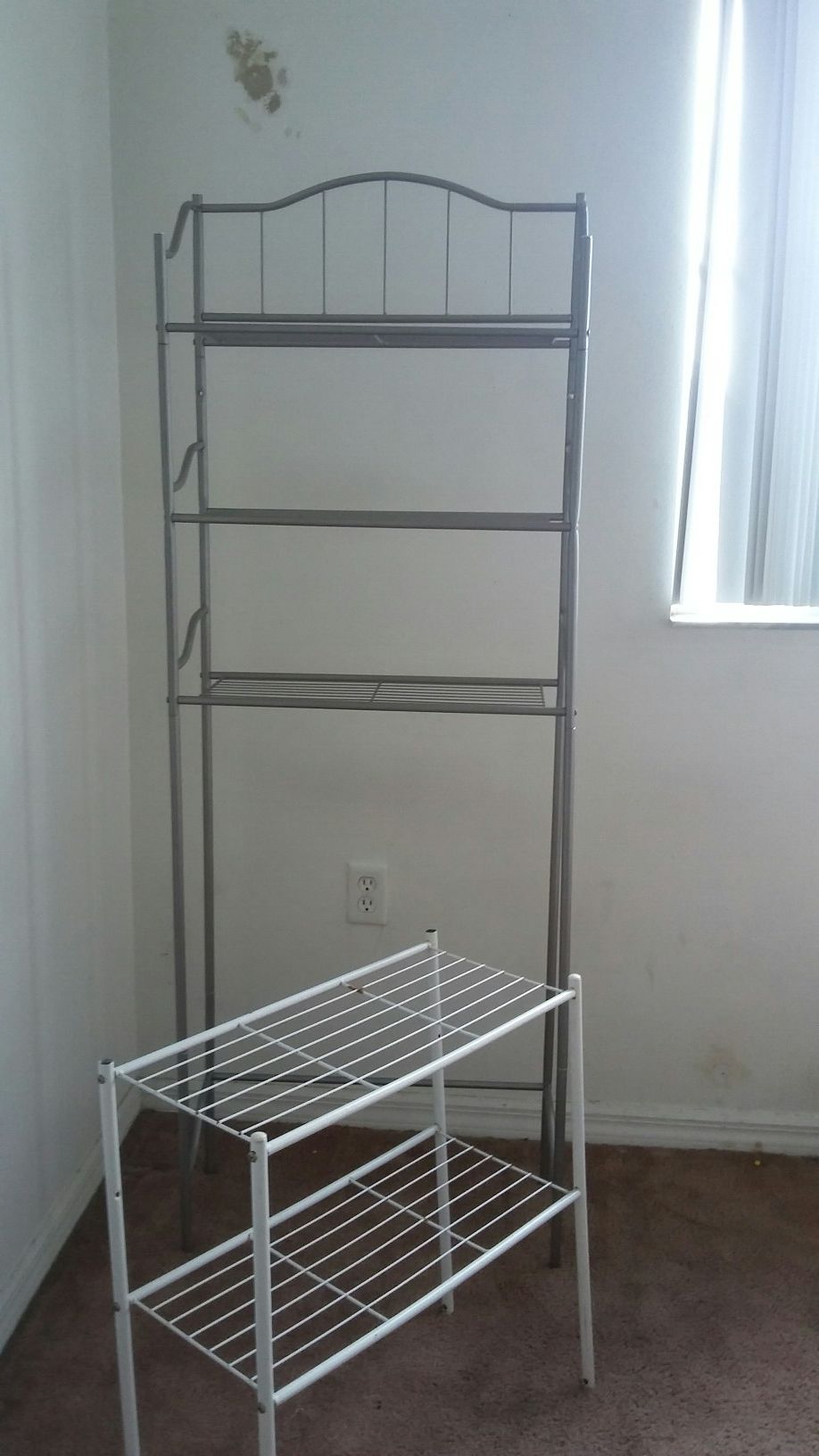 tall shelf, small shelf