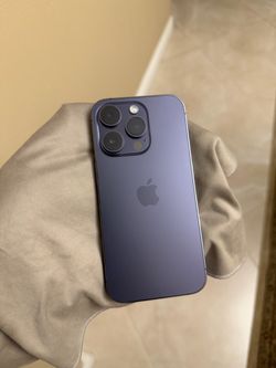 Apple iPhone 14 Pro 'Deep Purple' ยท Unlocked - 256GB