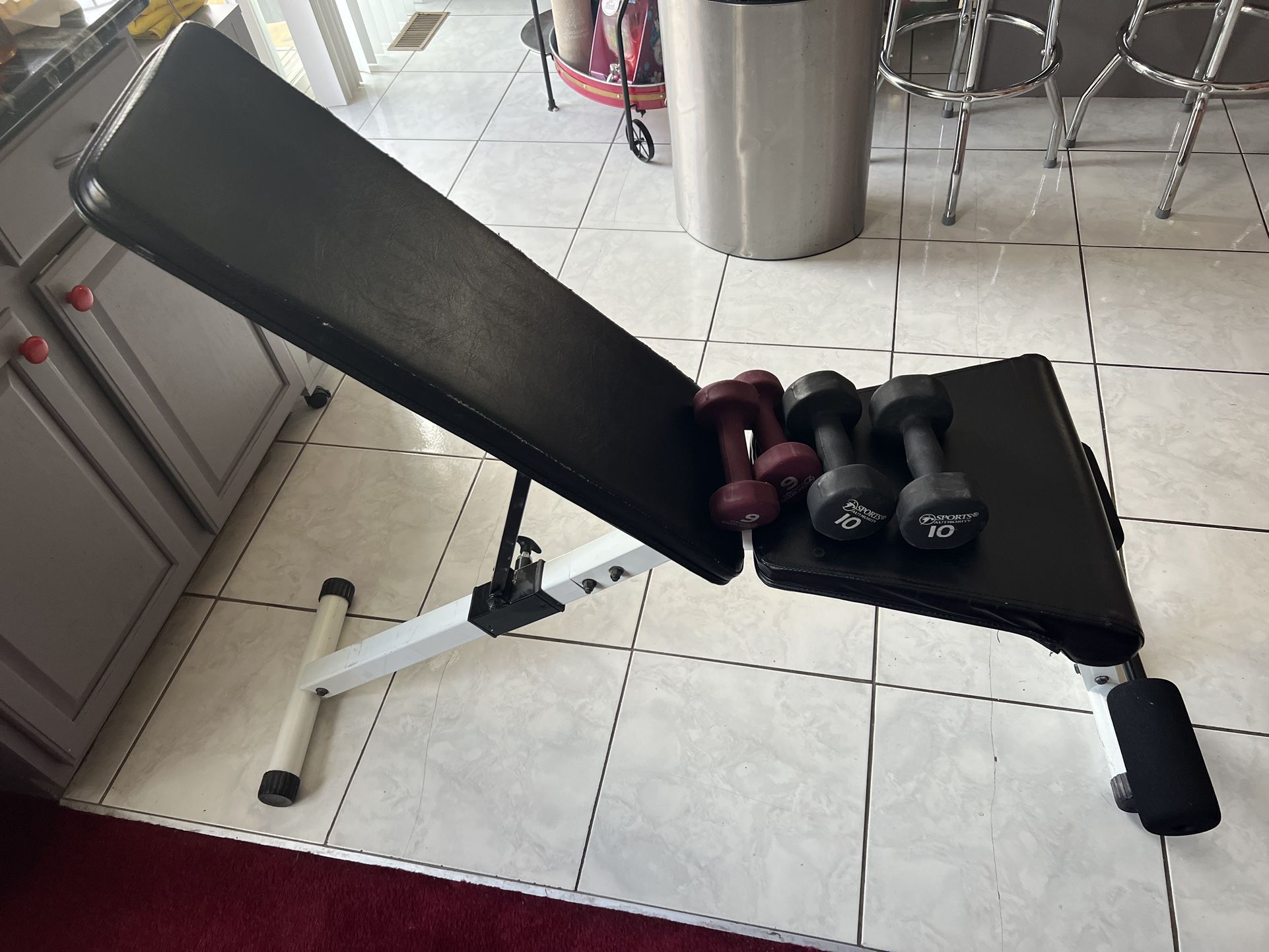 Weight Lifting Workout Bench