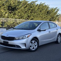 2018 Kia Forte LX LOW MILES