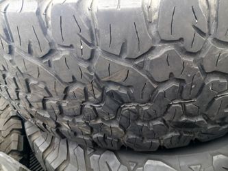 285-70-17 Bfgoodrich Ko2 Baja Champion Tires (4)