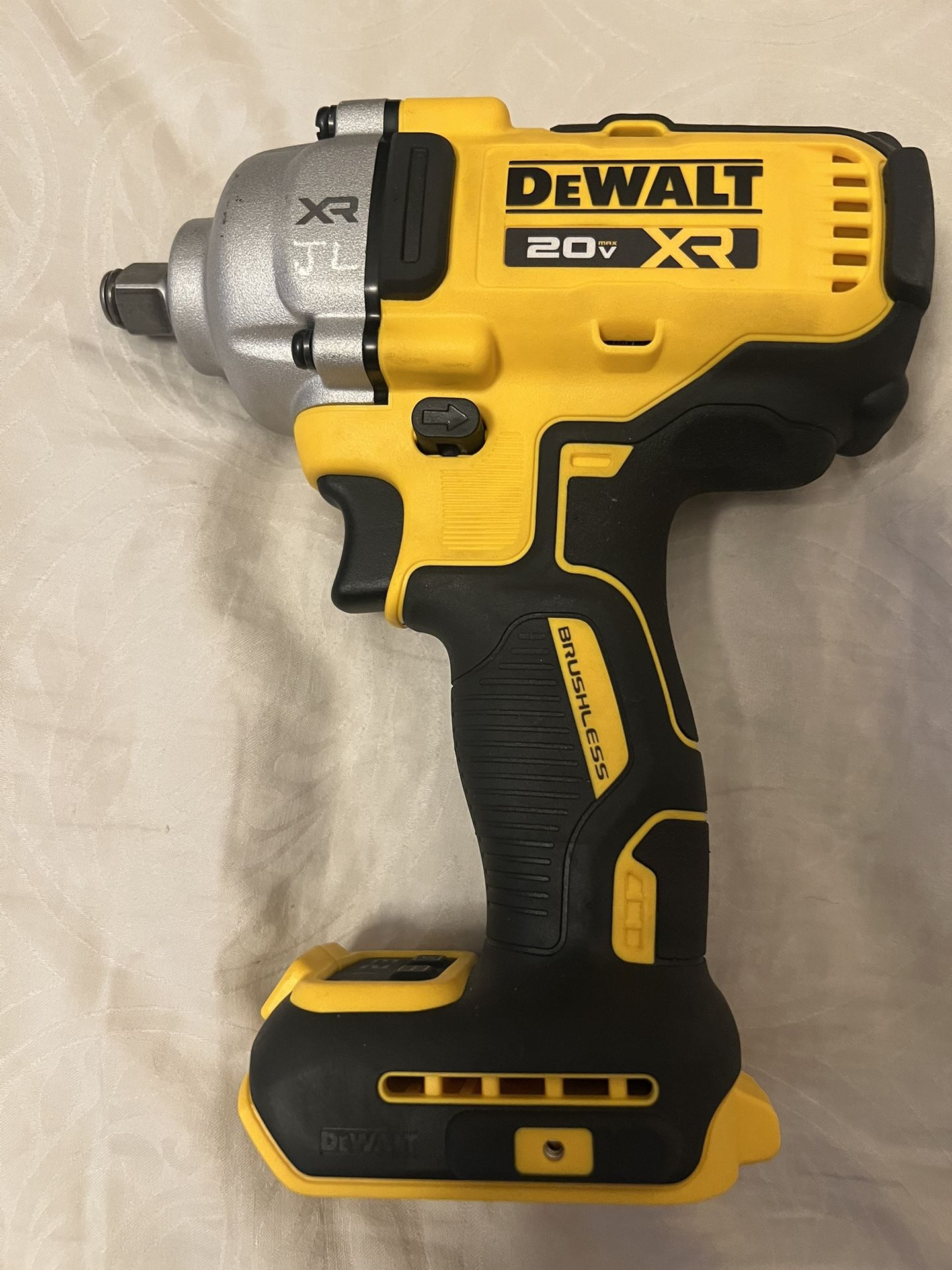 High impact drill-DeWalt