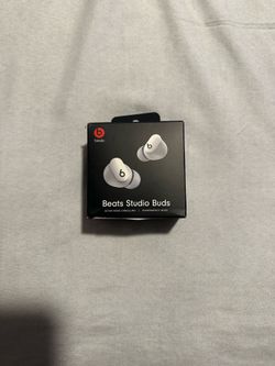 Beats Studio Buds