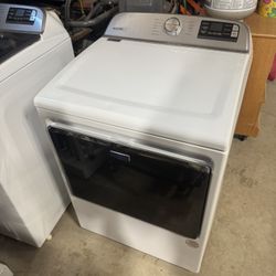 Maytag Washer And Dryer 