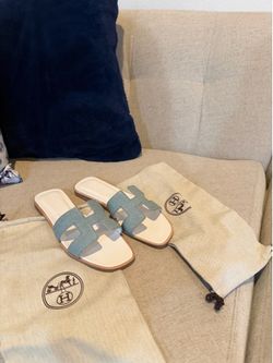 Hermes slides size 38 women and 39