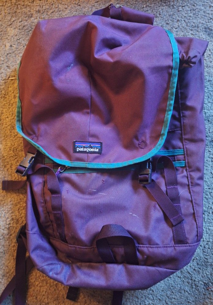 Arbor Classics Patagonia 25L Daypack Backpack