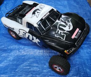 1/10 Traxxas Slash Stadium Off Road Truck R/c Rc