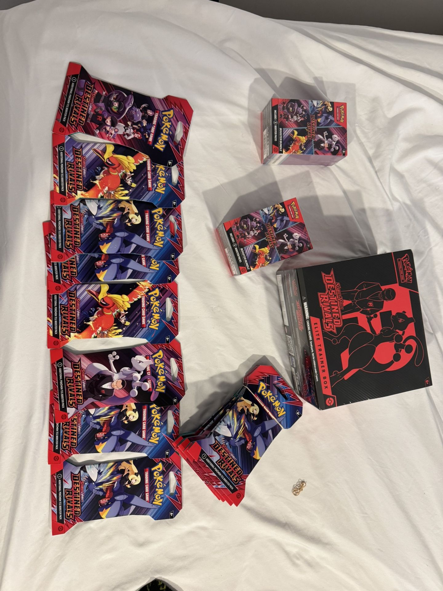 Pokemon: Destined Rivals Elite Trainer Box - SV10: Destined Rivals (DRI)