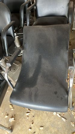 Shampoo Chairs 