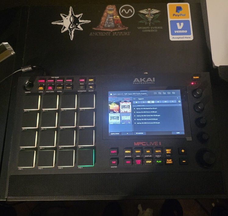 AKAI professional MPC LIVE 2 Beat Machine with $1200+ in extra plug-ins