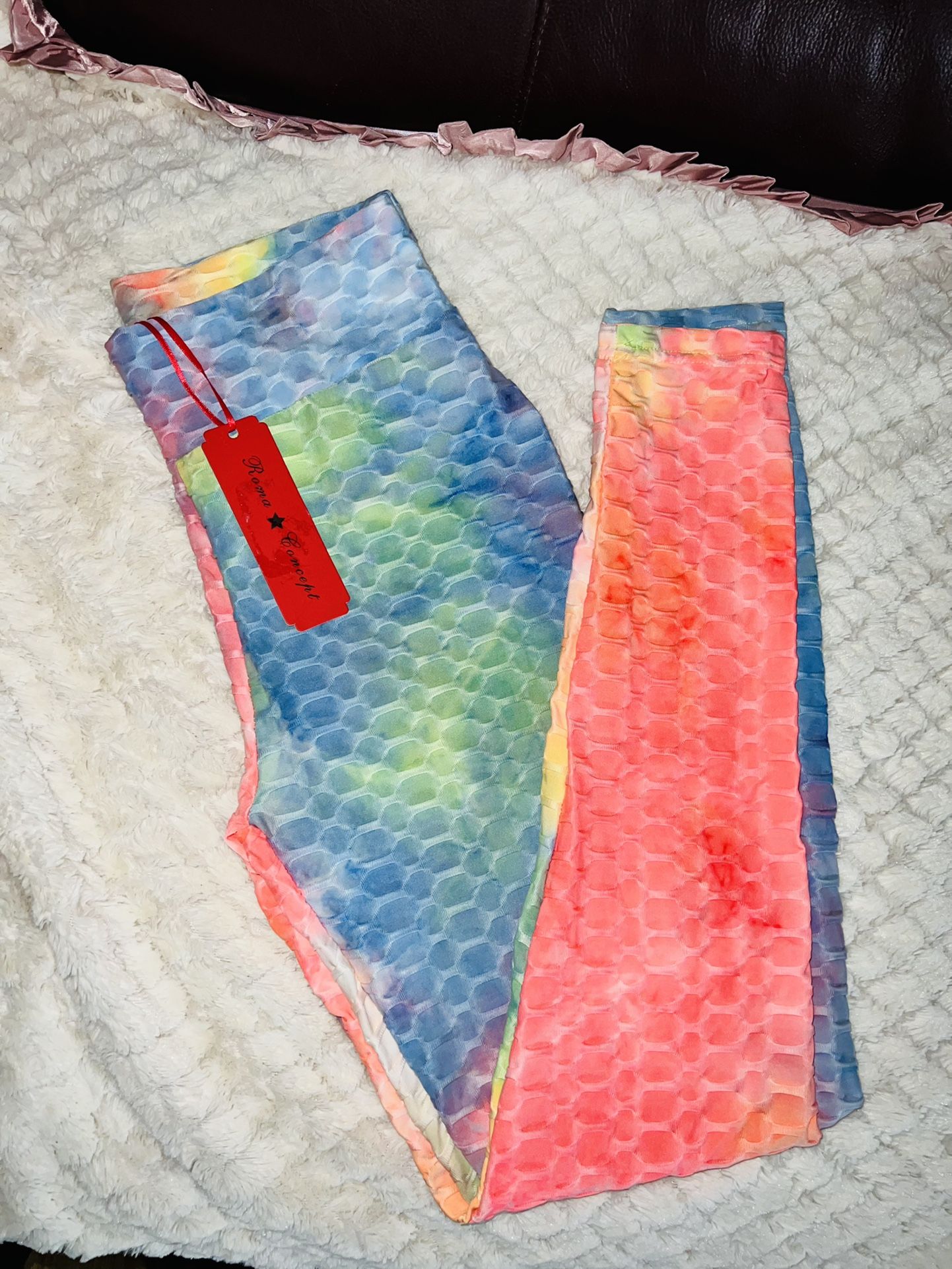 Very Nice Women Leggings New Size (L) Only $20