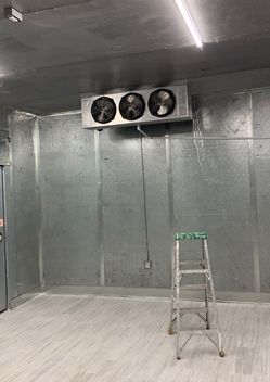 USED WALK IN COOLERS DELIVERY AND INSTALLATION IN 1 WEEK
