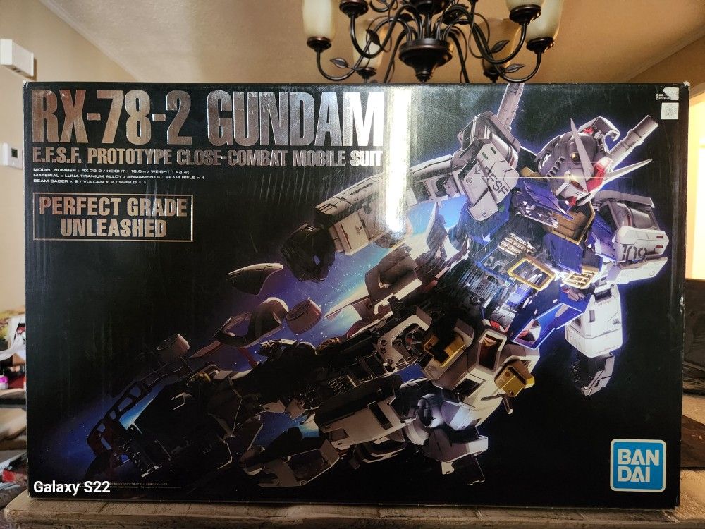 Perfect Grade Unleashed RX-78-2 Gundam