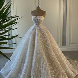 Wedding Dress .