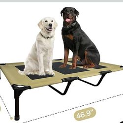 Elevated dog bed