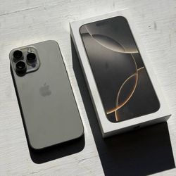 iPhone 16 Pro Max Unlocked 1TB (Natural Titanium