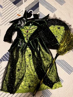 Witch Halloween Costume