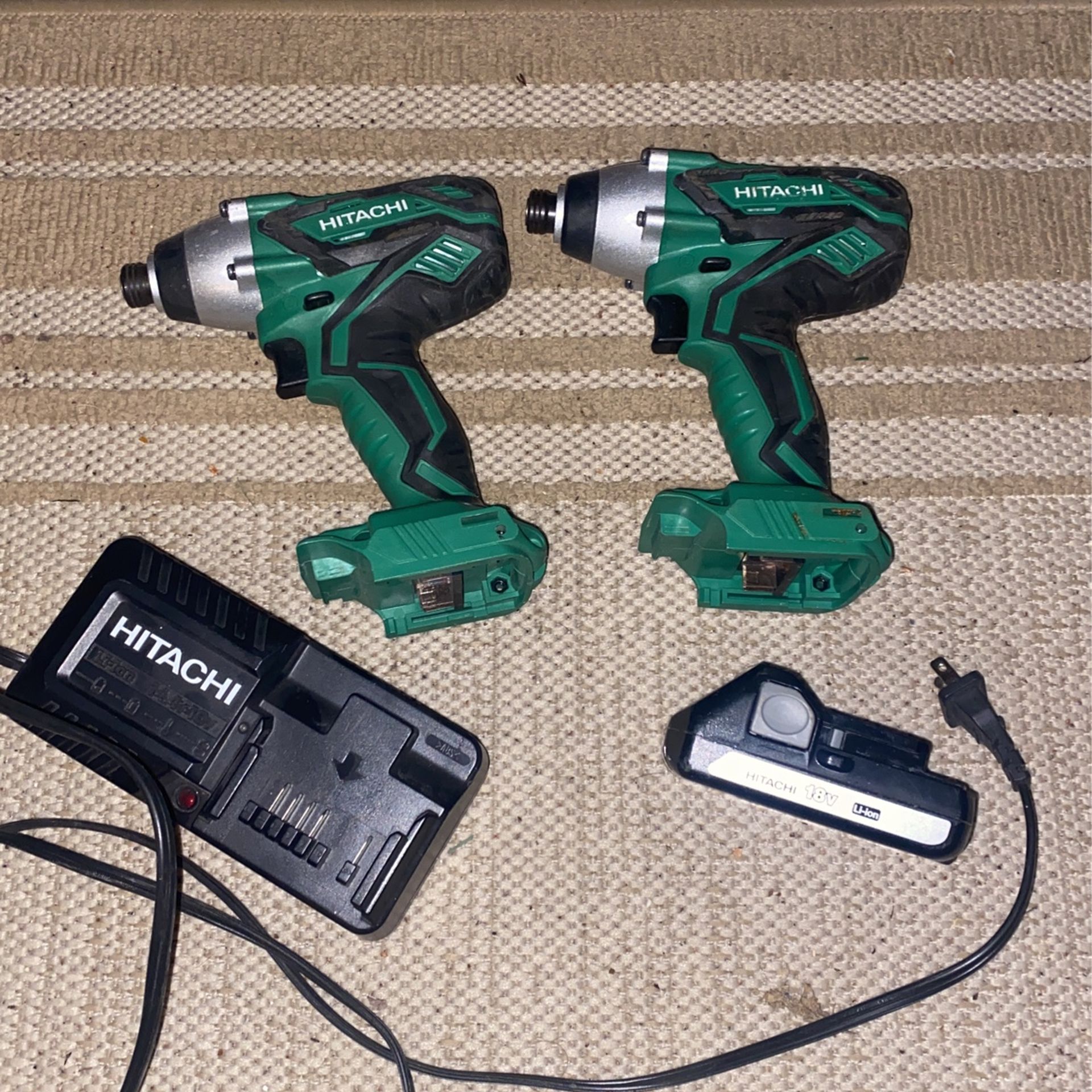 Hitachi impacts + charger