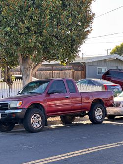 2000 Toyota Tacoma