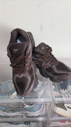 New Balance “chocolate”
