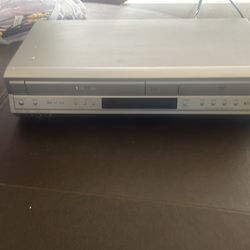 Toshiba, DVD and VCR combo