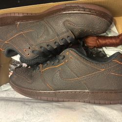 Nike Sb Low Dunk Krampus 