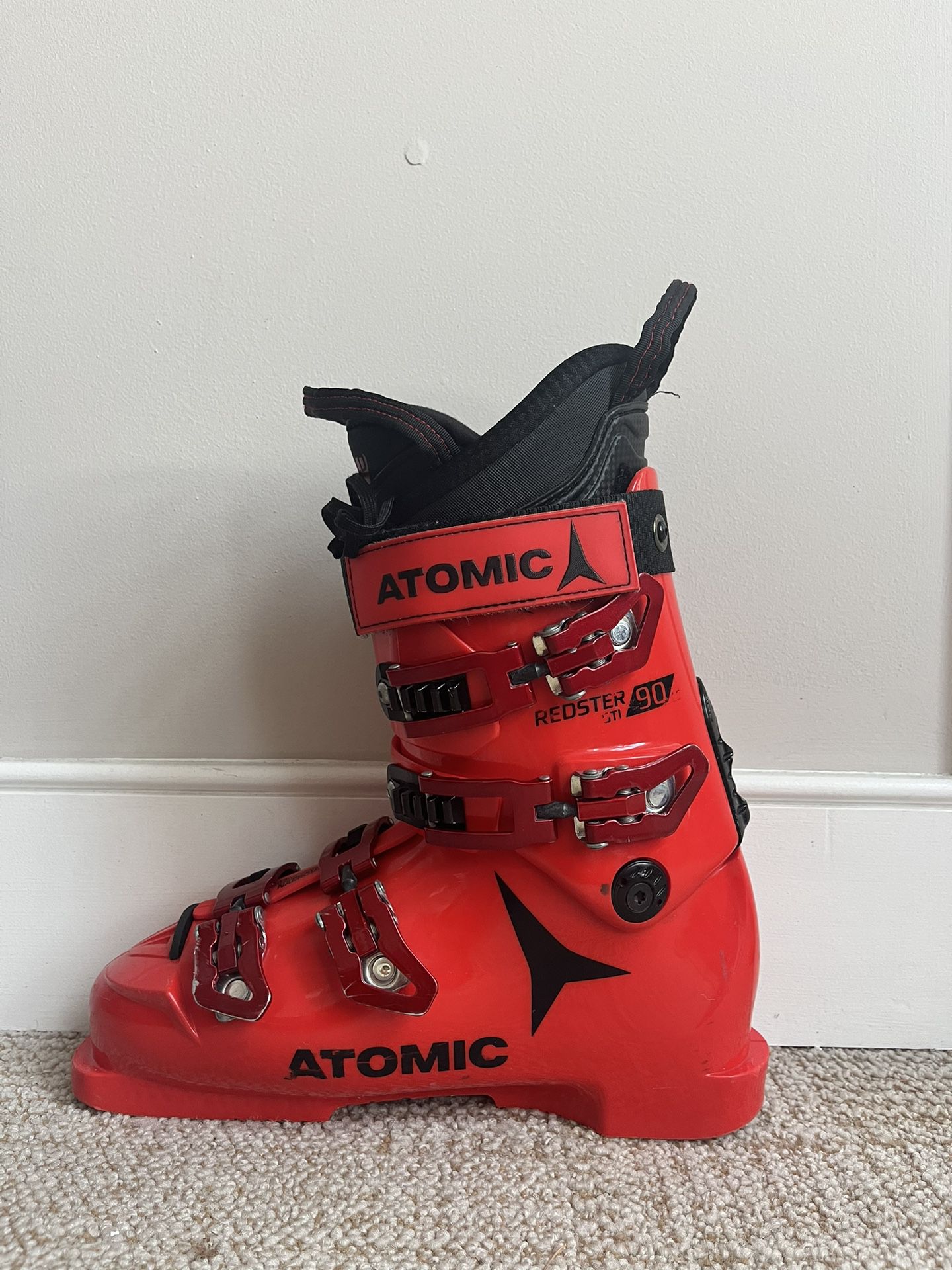 2022 Atomic Redster STI 90 LC 27/27.5 Ski Boot for Sale in Greenwich, CT -  OfferUp