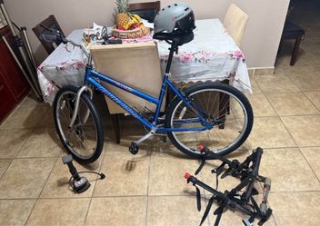 Bike, Royce Union Blue Mountain Bike