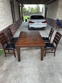 Wood dining table
