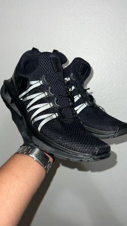 Nike Shox Gravity Black Sneakers