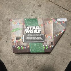 Droid factory Disneyland Star Wars Advent calendar