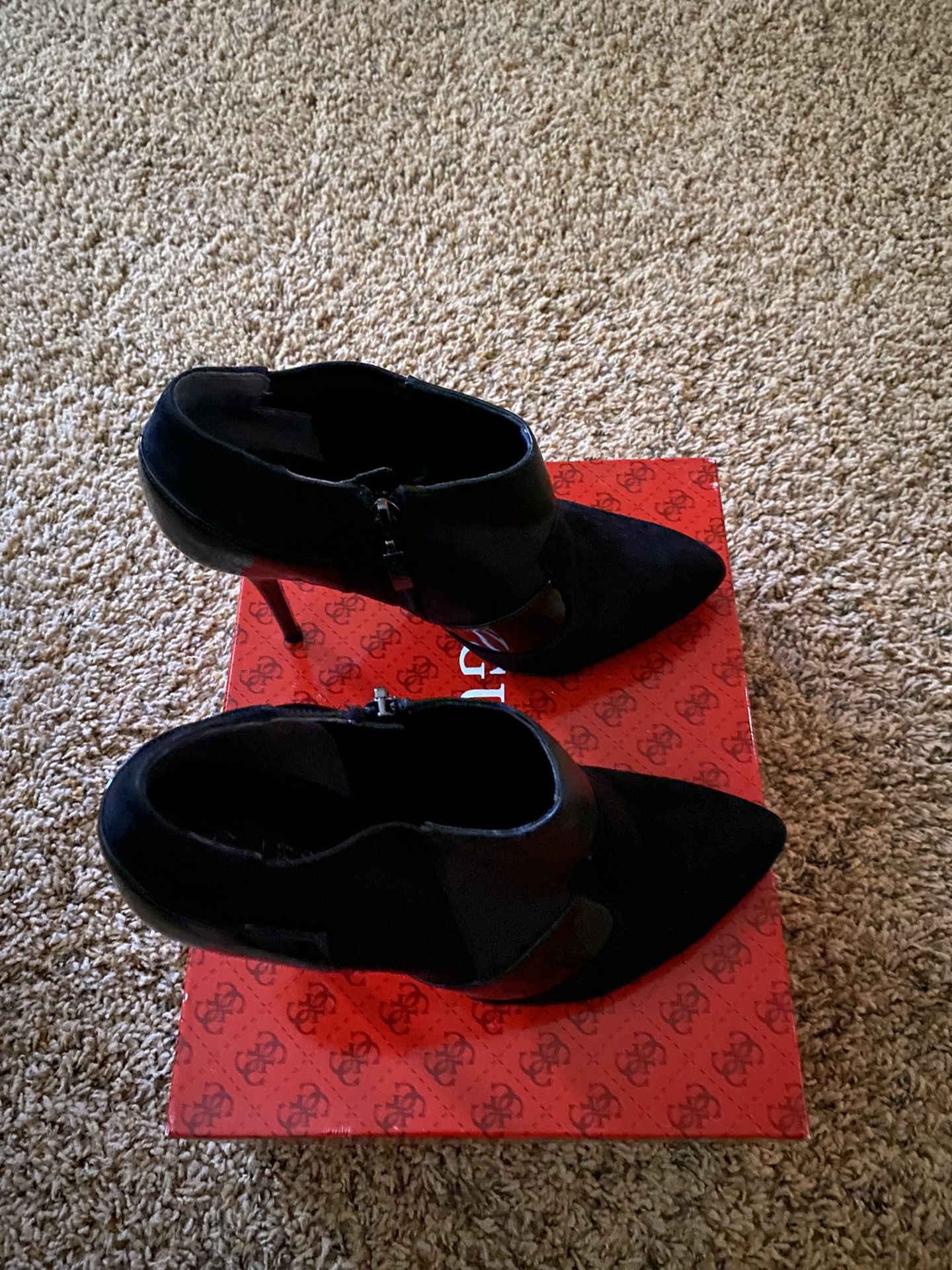 Guess Ankle Black Boots 8.5