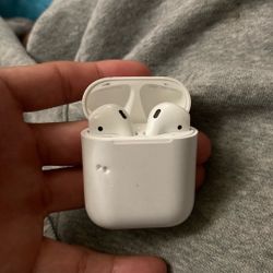 Apple AirPods
