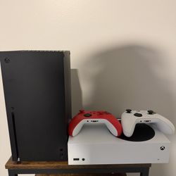 Xbox Series X and Xbox Series S Bundle with 2 Controllers