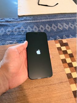 Unlocked iPhone 15 Pro Max