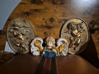 vintage Art Nouveau-style oval cherub wall plaques /Cherub Angel