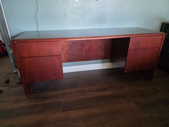 Cherry Wood Executive Office Desk