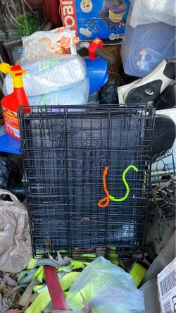 Kennel 18 wide 24 tall