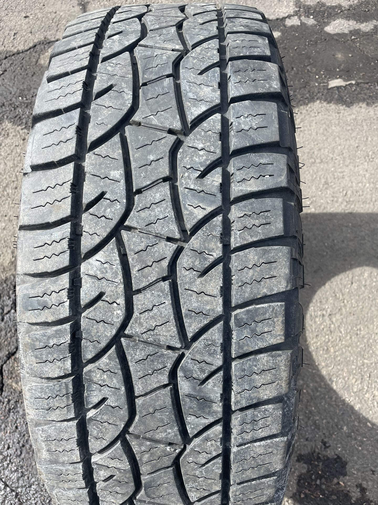 LT 275 65 20 Cooper Discoverer ATP tire