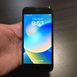 Unlocked iPhone 8 64gig In Excellent Condition 