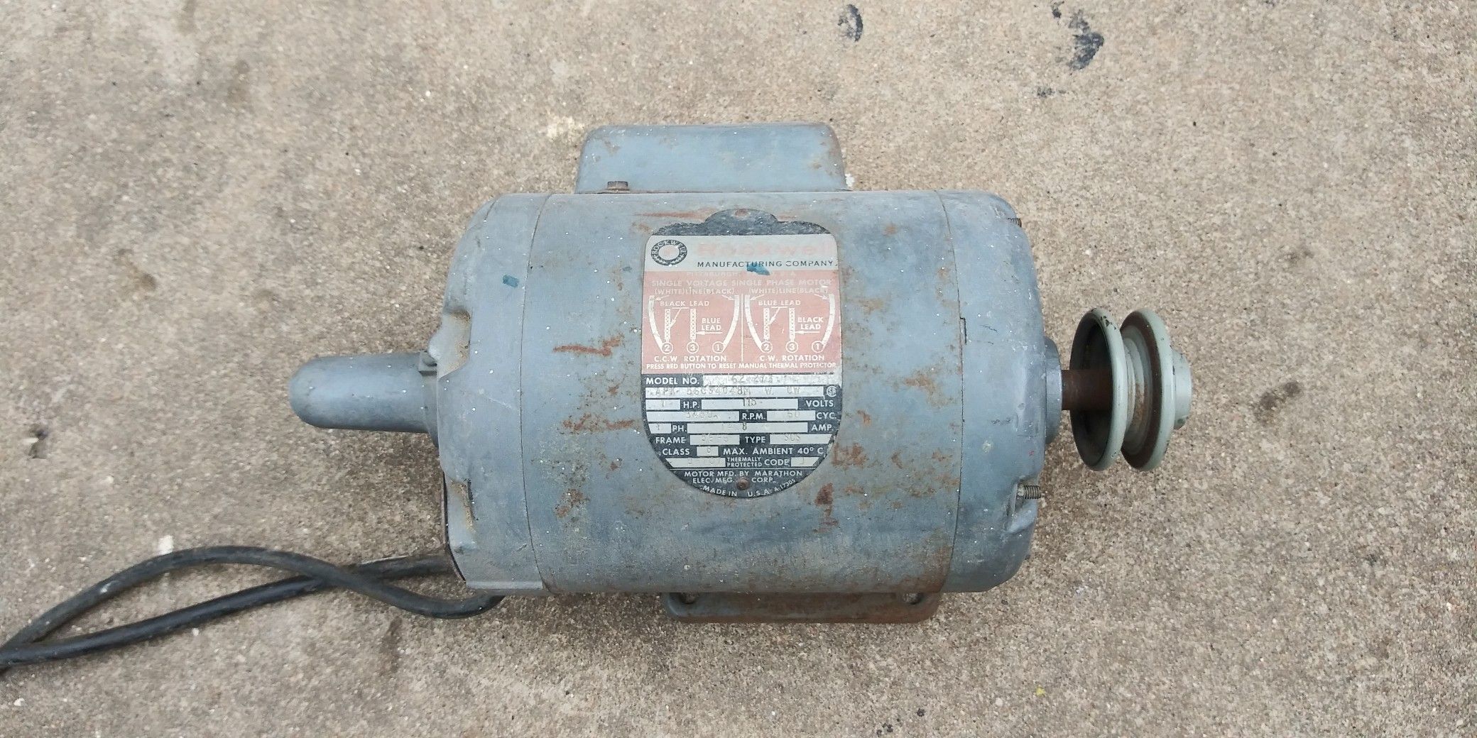 Rockwell single phase 1 to dual shaft electric motor