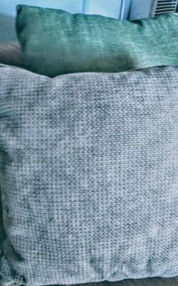Set of 3 Couch Pillows