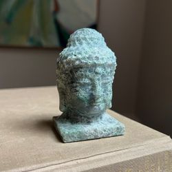 Small Moss Agate Buddha ( firm on price )