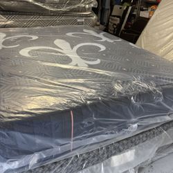 Queen Mattress Stearns And Foster Lux Estate Collection Special Offers $1399  Available California King