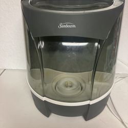 Sunbeam Warm Mist Filter Free Humidifier.  SWM5251