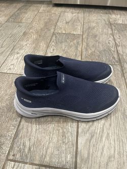 Skechers Easy Slip Go Walk Womens 10