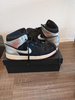 Jordan 1 black & silver Size 13